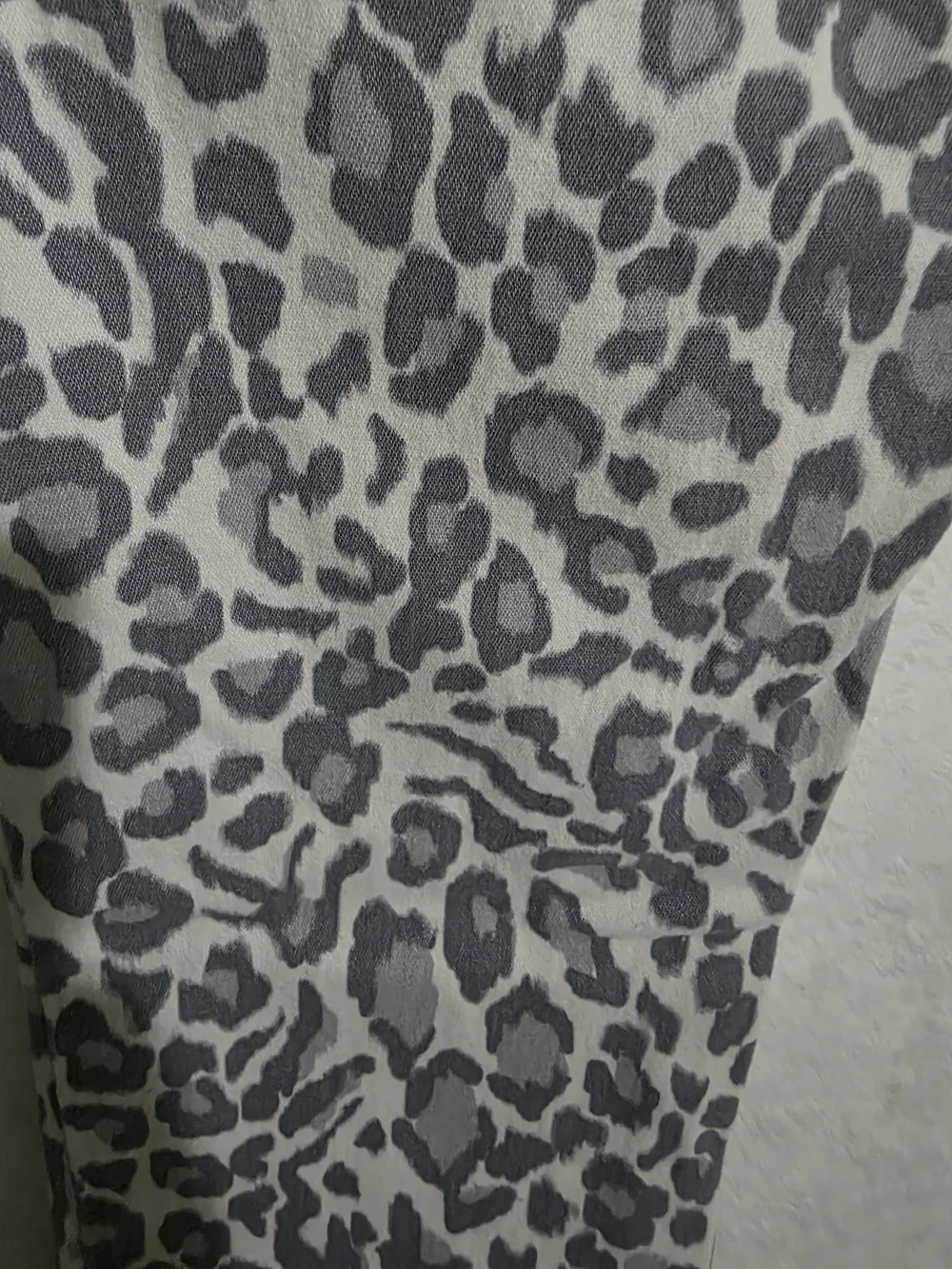 The Children's Place Gray Leopard Print Skinny Jeans